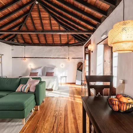 Tango By Huskalia Holiday home Brena Alta